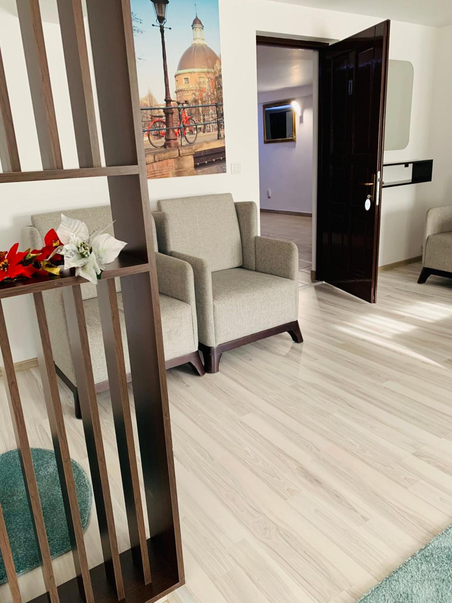 Casa Lazar Bed and Breakfast Topliţa Εξωτερικό φωτογραφία